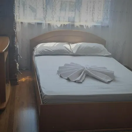 Apartman F&b *